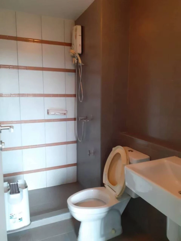 For rent: dcondo Campus Resort Rangsit, 7th floor, fully furnished, nice to live in, reserve now, hurry!