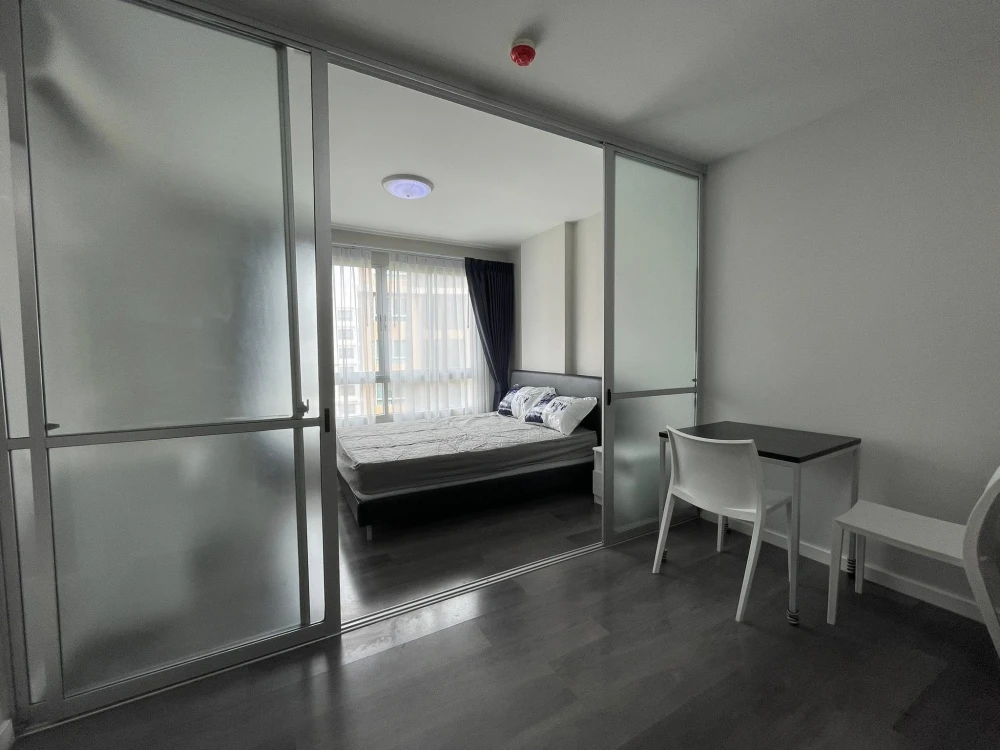 For rent: DCondo Campus Resort Rangsit Phase 1, front end, close to the road, fully furnished, double spring mattress to reduce back pain, don't miss