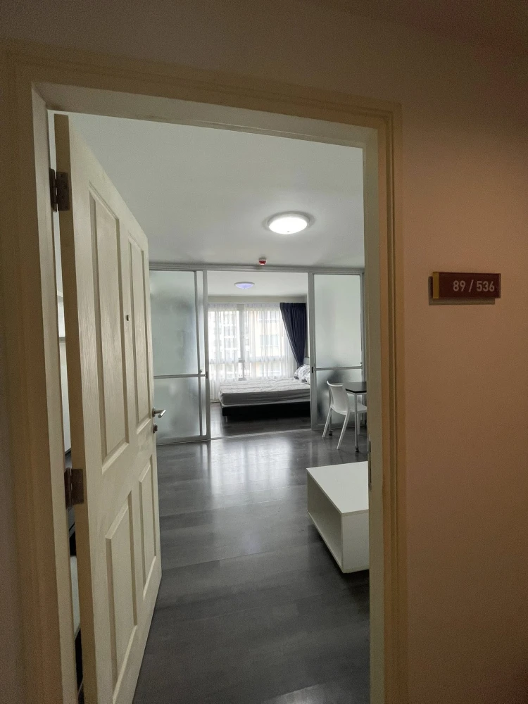 For rent: DCondo Campus Resort Rangsit Phase 1, front end, close to the road, fully furnished, double spring mattress to reduce back pain, don't miss