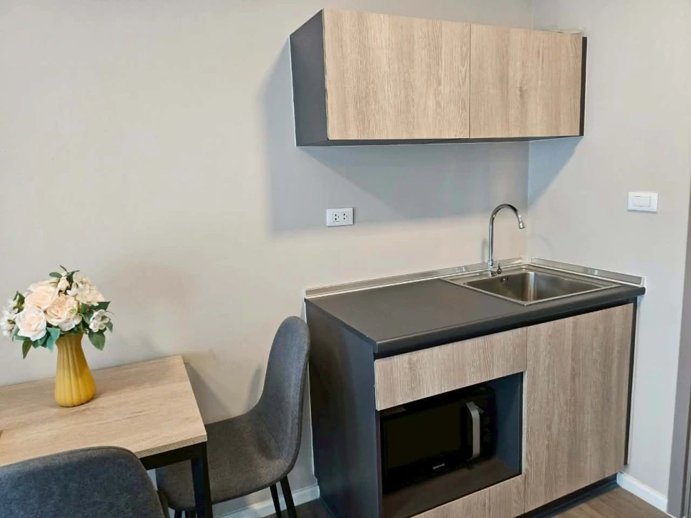 For rent: dcondo Hideaway Rangsit, 4th floor, fully furnished, very livable. Book now, don't miss out!
