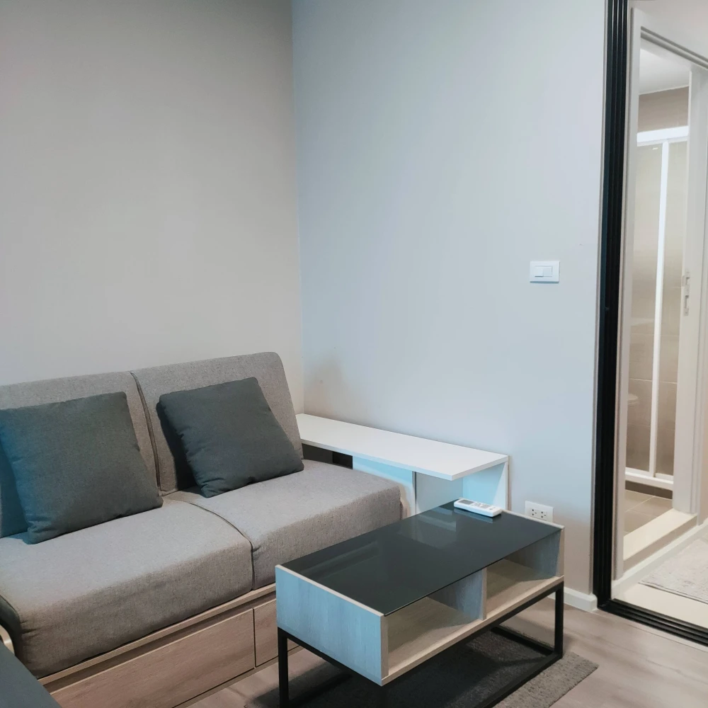 For rent: dcondo Hideaway Rangsit, 7th floor, fully furnished, ready to move in. Book now!