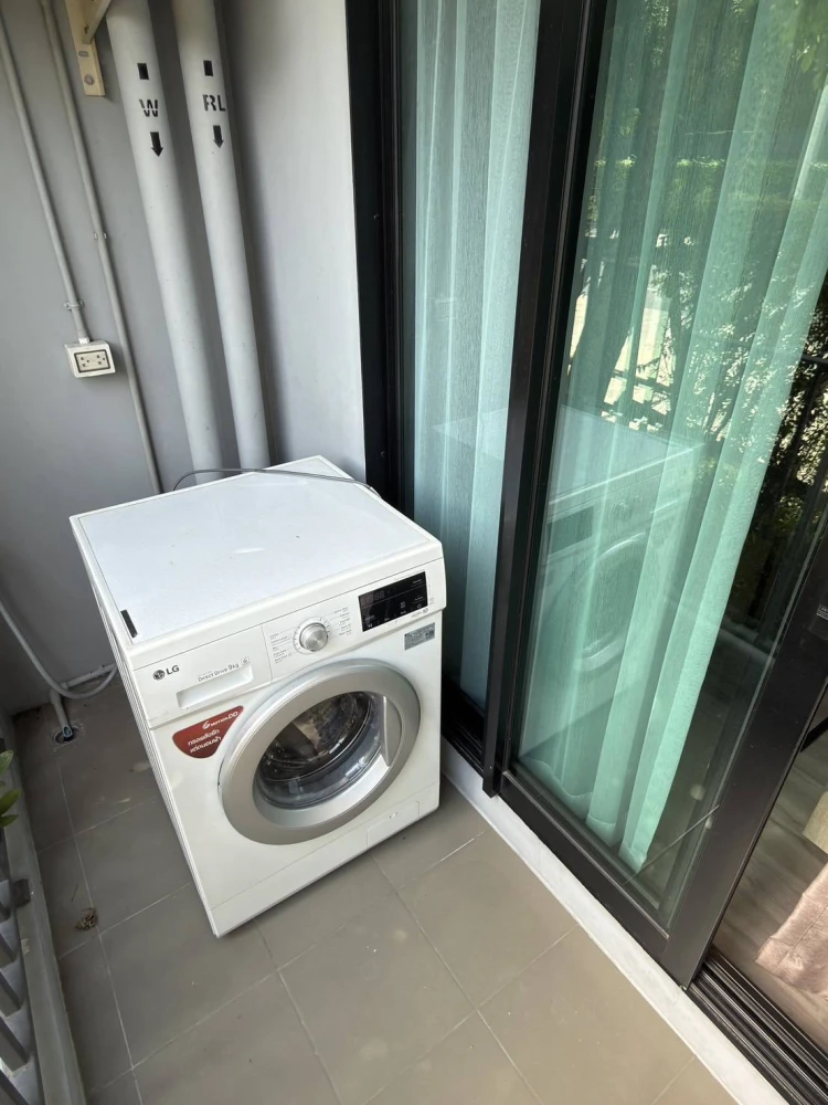 For rent: dcondo Hideaway Rangsit. Nice room, fully furnished. Book now!