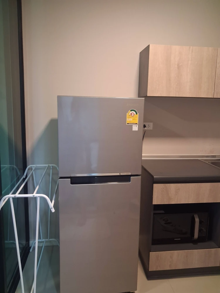 For rent: dcondo Hideaway Rangsit, fully furnished and comfortable unit. Book now! Limited time offer!
