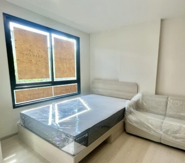 For rent dcondo hype rangsit 2nd floor, has a walk-in close, fully furnished room, ready to move in, reserve now, urgently.