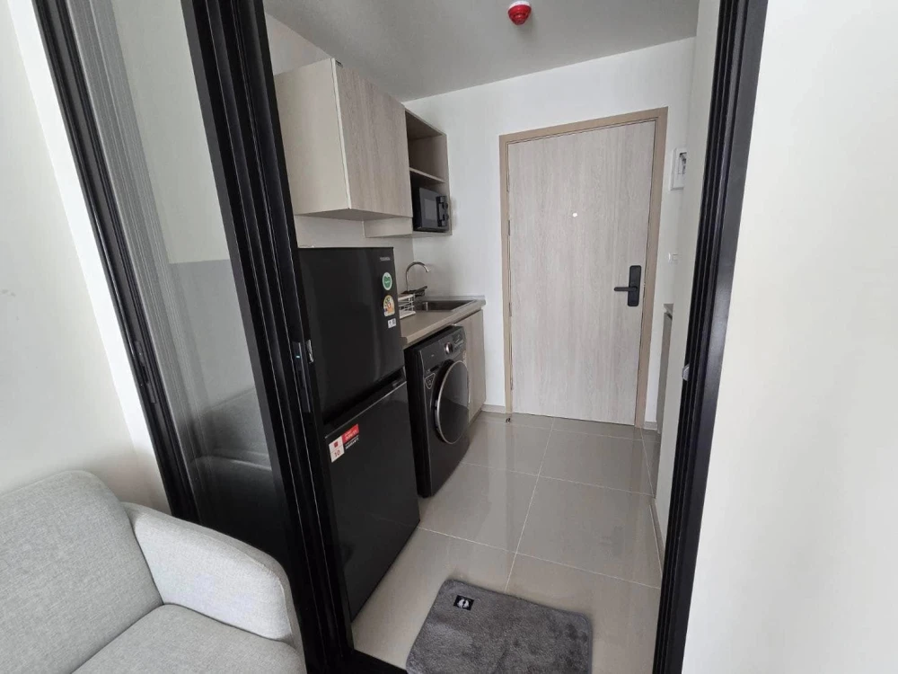 For rent dcondo hype rangsit 2nd floor, outside view, nice room, fully furnished, book now, don't miss out.
