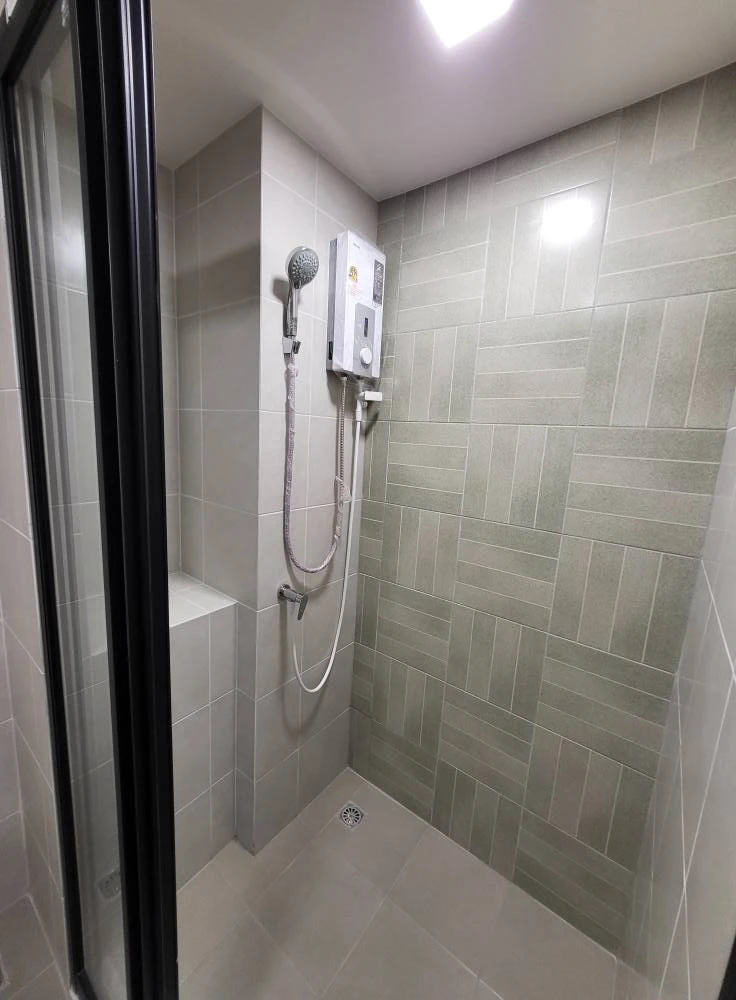 For rent dcondo hype rangsit 2nd floor, outside view, fully furnished room, ready to move in, book now, don't miss out.