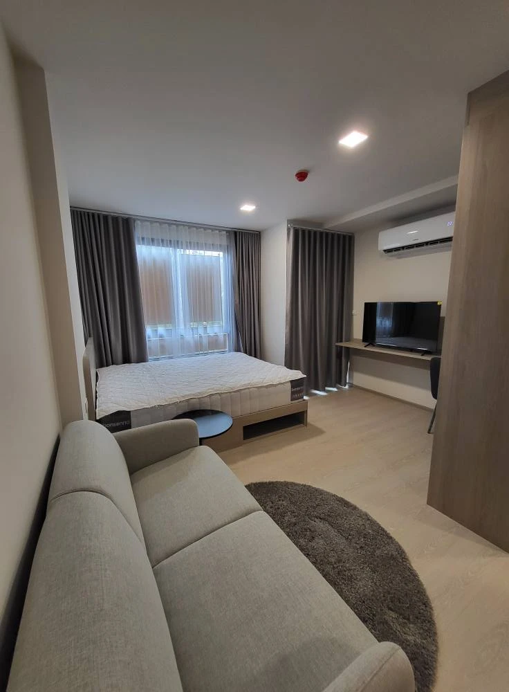 For rent dcondo hype rangsit 2nd floor, outside view, fully furnished room, ready to move in, book now, don't miss out.