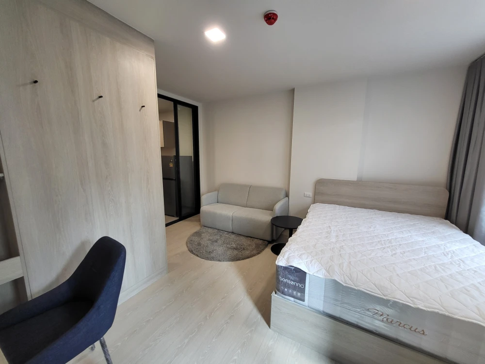For rent dcondo hype rangsit 2nd floor, outside view, fully furnished room, ready to move in, book now, don't miss out.
