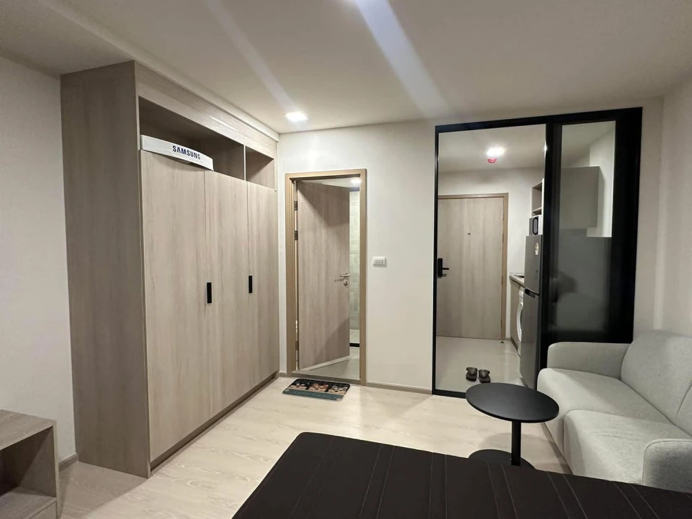 For rent dcondo hype rangsit 5th floor comes with complete decorations. Book now, don't miss it.