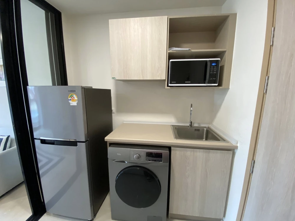 For rent: dcondo hype rangsit, 5th floor, comes with complete furniture and electrical appliances. Interested? Reserve now!