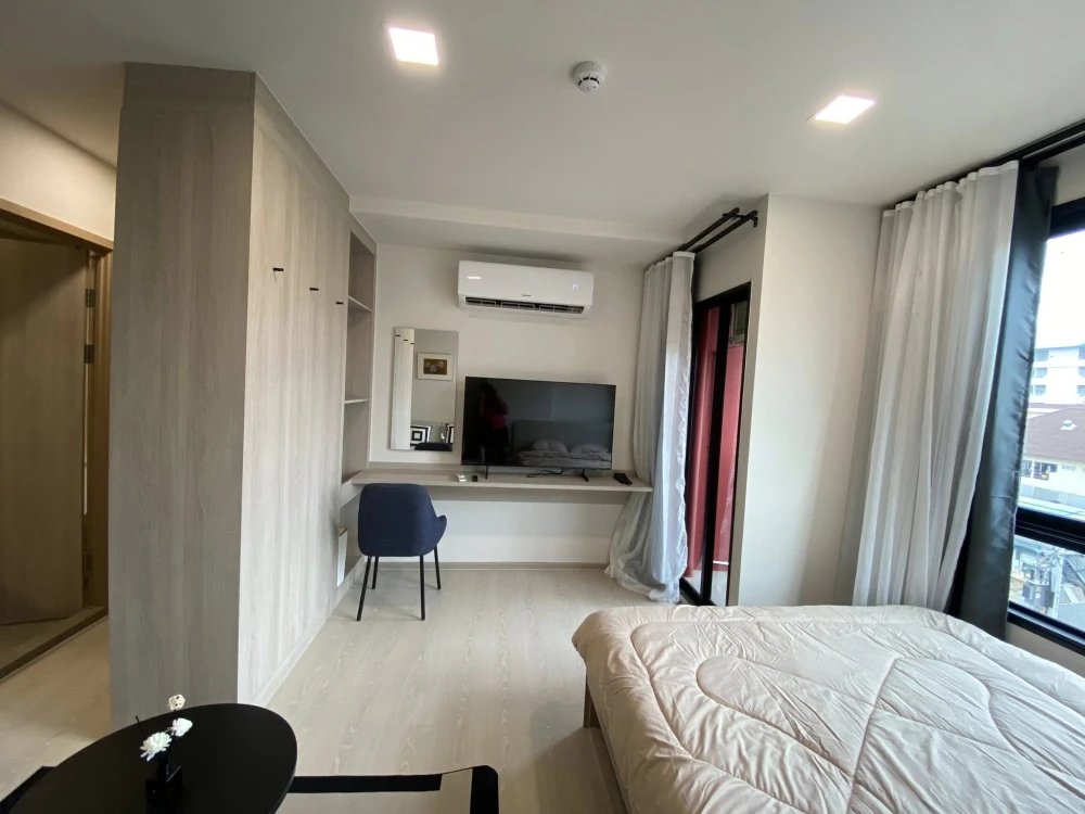 For rent: dcondo hype rangsit, 5th floor, comes with complete furniture and electrical appliances. Interested? Reserve now!