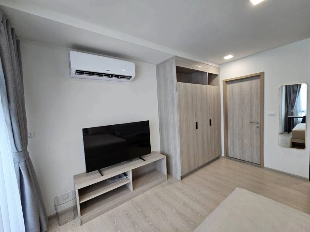 For rent dcondo hype rangsit 5th floor, view inside, comes with complete furniture and electrical appliances, reserve now, urgently.