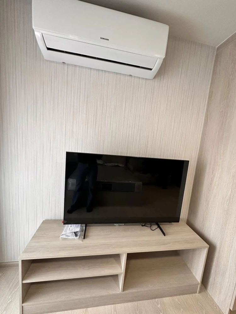 For rent dcondo hype rangsit 6th floor, beautiful view of the swimming pool, open, airy, fully furnished, comfortable, book now, don't miss it.