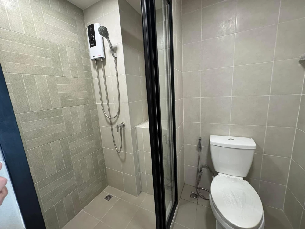 For rent: dcondo hype rangsit, 7th floor, corner room, fully furnished, book now!