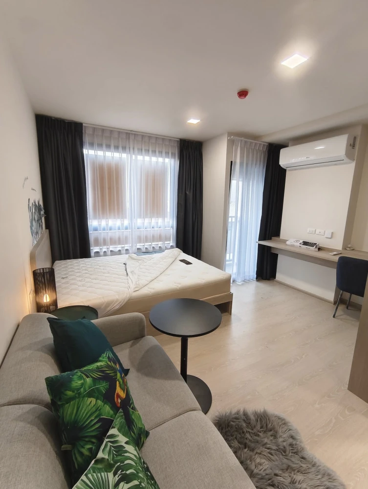 For rent dcondo hype rangsit 7th floor, fully furnished room, ready to move in, book now, don't wait.