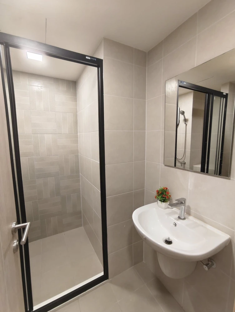 For rent dcondo hype rangsit 7th floor, fully furnished room, ready to move in, book now, don't wait.