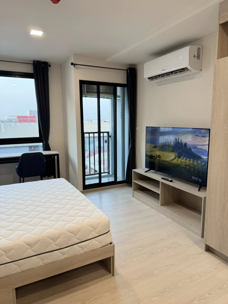 For rent: dcondo hype rangsit, 7th floor, fully furnished room, move in with your bags immediately. If interested, hurry and reserve now.