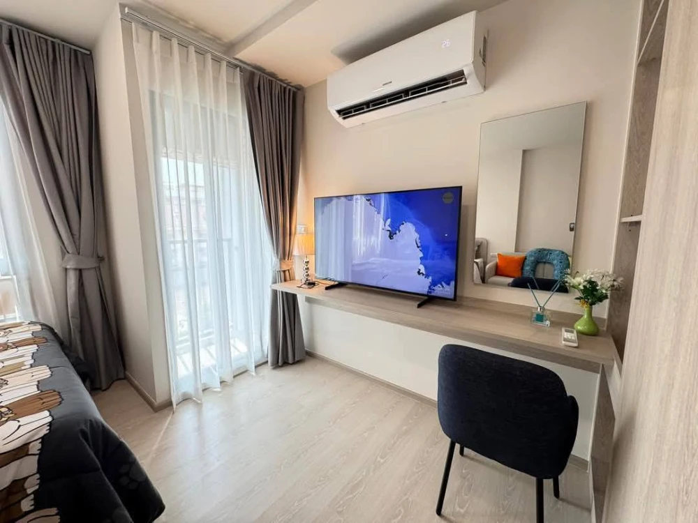 For rent: DCondo Hype Rangsit, a nice room, complete with furniture and electrical appliances. If you don't book, you'll regret it later.
