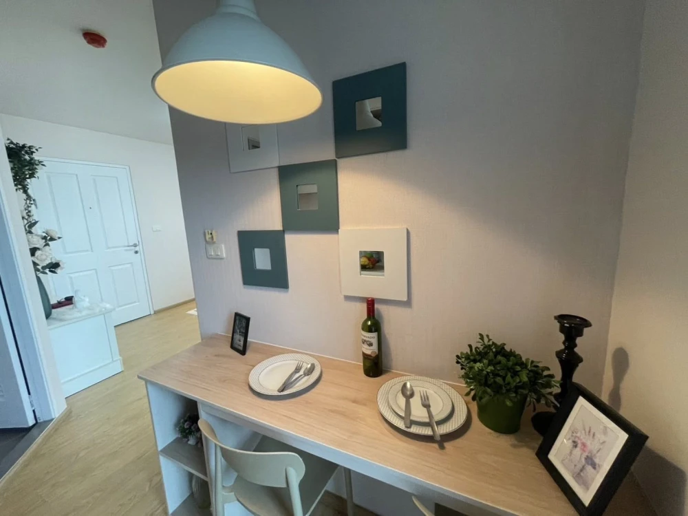 For rent: DCondo Rattanathibet, 8th floor. Beautifully decorated unit, ready to move in. Book now!