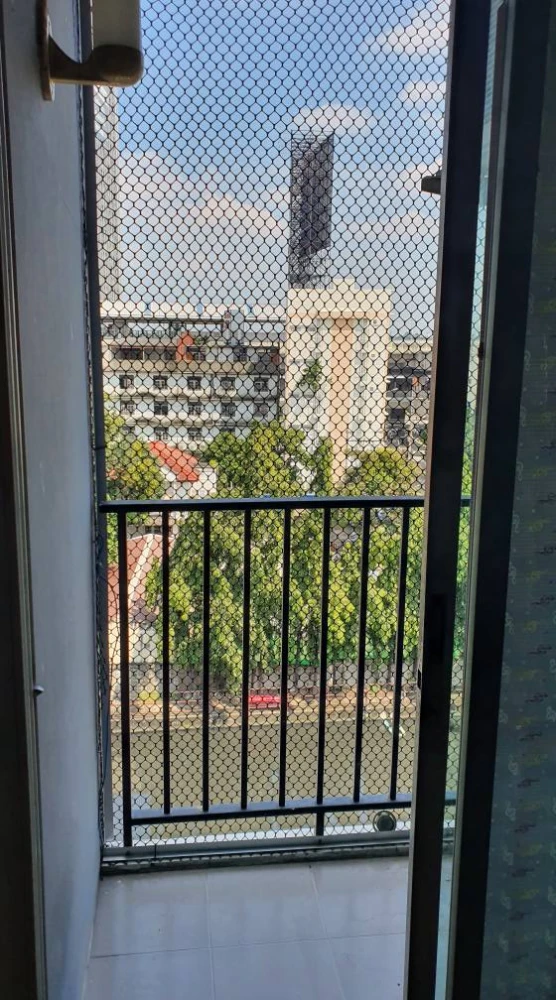 For rent: DCondo Rattanathibet, a room with a nice partition, a great price. Come and reserve it now. Don't miss out!