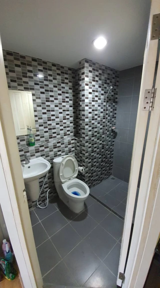 For rent: DCondo Rattanathibet, a room with a nice partition, a great price. Come and reserve it now. Don't miss out!