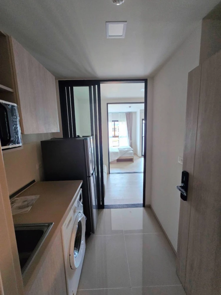 For rent: dcondo Shine Rangsit, 2nd floor. Nice, fully furnished unit. Book now! Don't miss out!