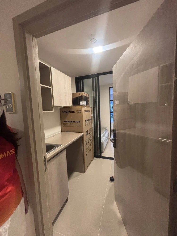 For rent: dcondo Shine Rangsit, 2nd floor, fully furnished, ready to move in. Book now!