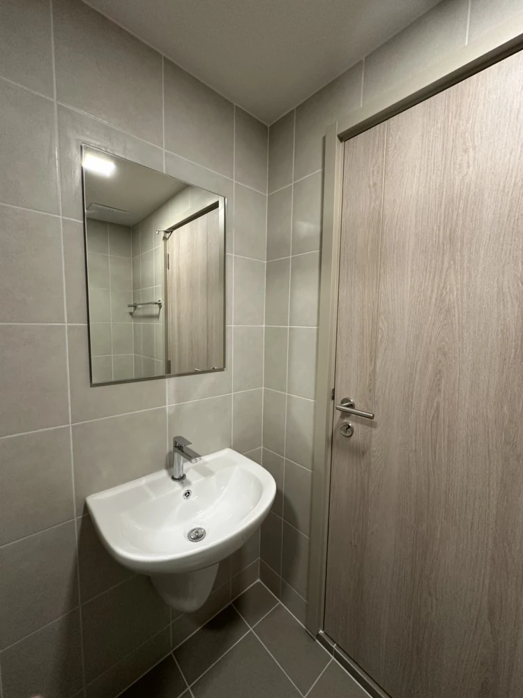 For rent dcondo shine rangsit 3rd floor, fully furnished room, nice to live in, book now before you miss out.