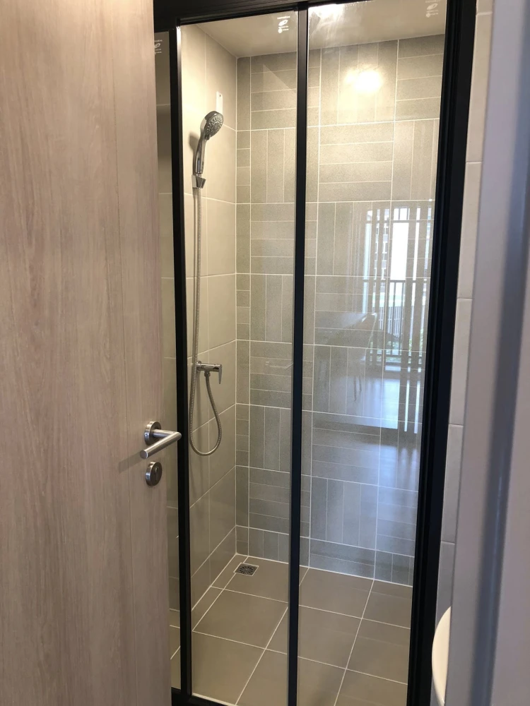 For rent: dcondo Shine Rangsit, 5th floor, fully furnished and ready to move in. Book now! Don't miss out!
