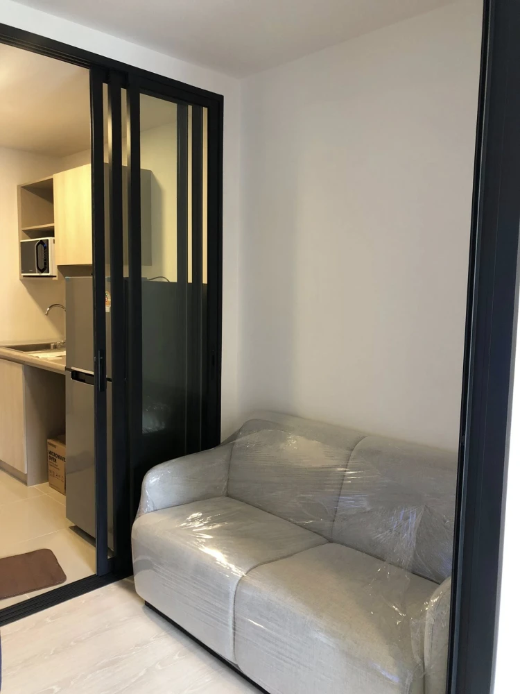 For rent: dcondo Shine Rangsit, 5th floor, fully furnished and ready to move in. Book now! Don't miss out!