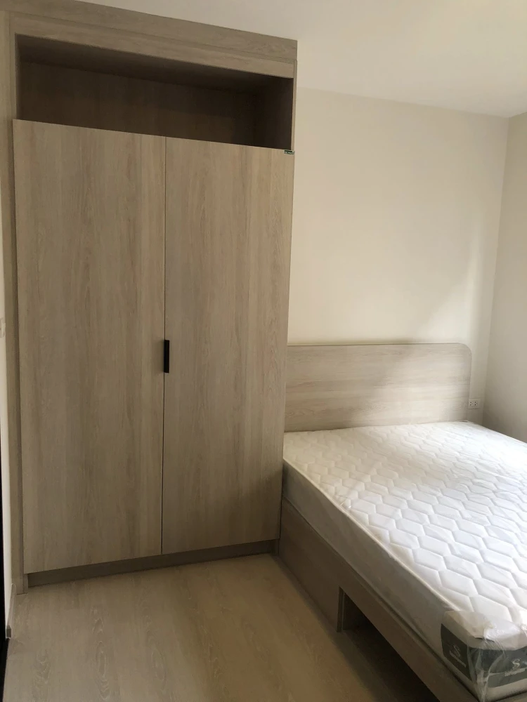 For rent: dcondo Shine Rangsit, 5th floor, fully furnished and ready to move in. Book now! Don't miss out!