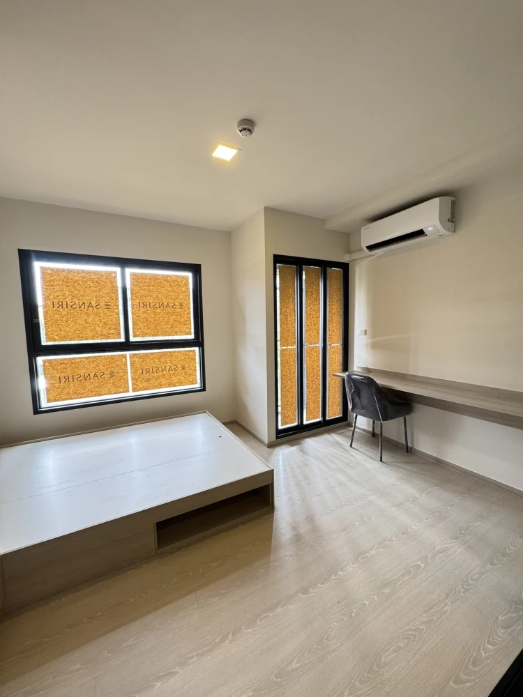 For rent dcondo shine rangsit comes with furniture and electrical appliances. If interested, hurry and book now. Don't miss out.