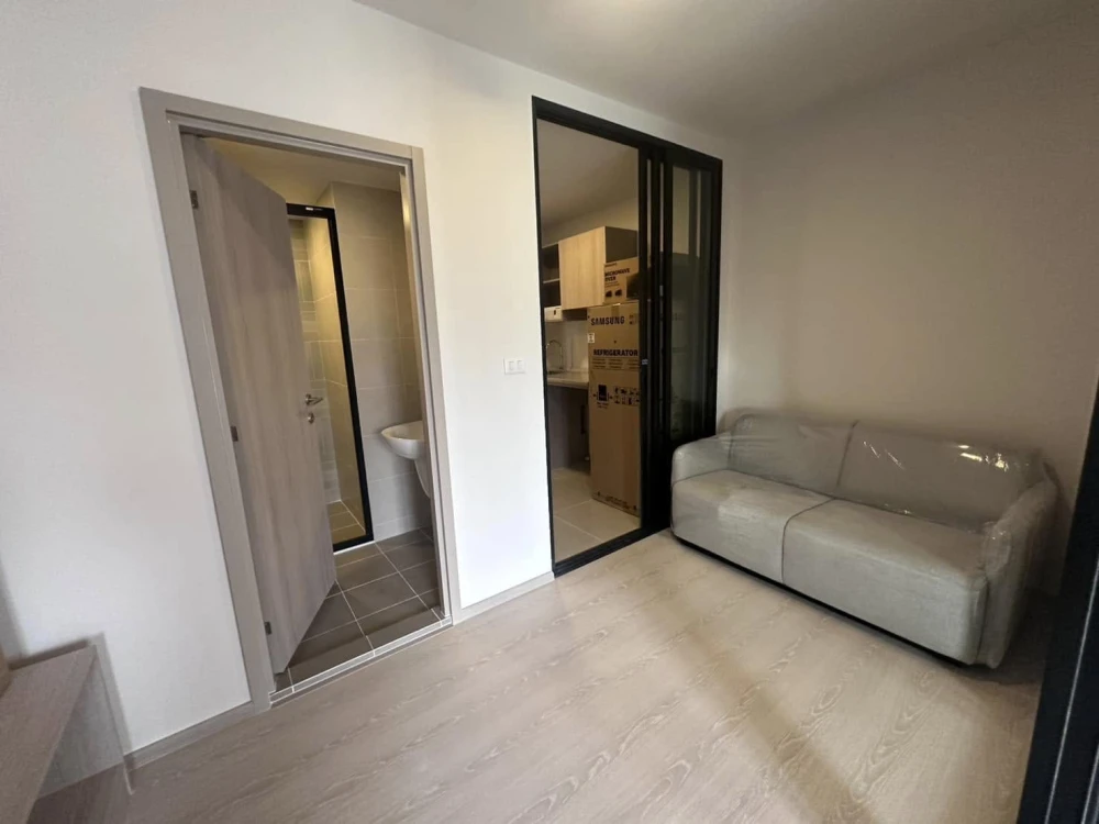 For rent: dcondo Shine Rangsit, well-separated rooms, great value, you'll regret it if you don't reserve.