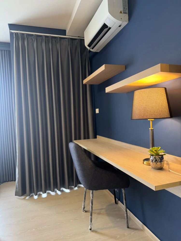 For rent: dCondo Shine Rangsit, a lovely room with a swimming pool view, fully furnished, super cool. Reserve now, don't miss out!