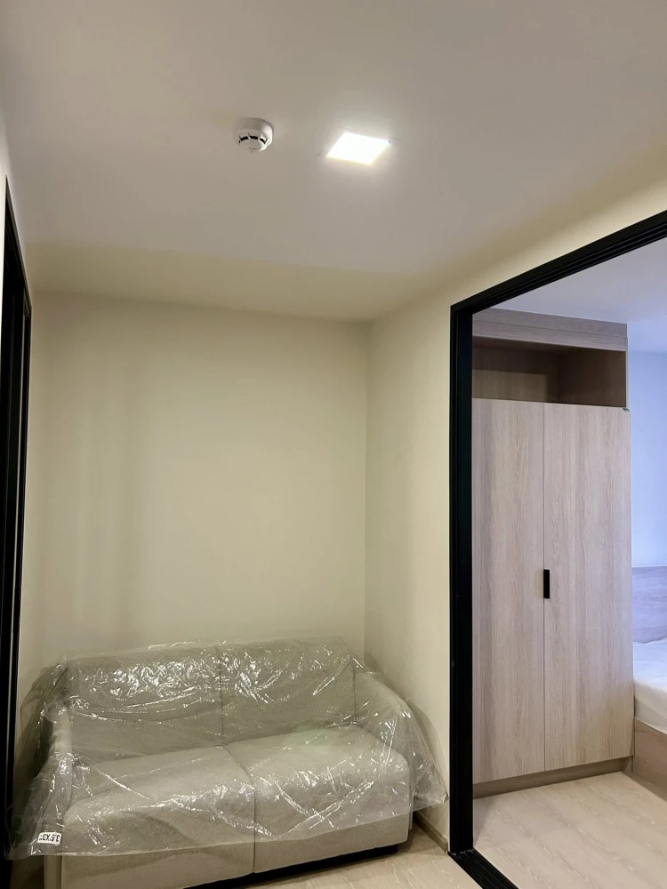 For rent: dcondo Shine Rangsit. Nice room, fully furnished with appliances. Book now! Don't miss out!