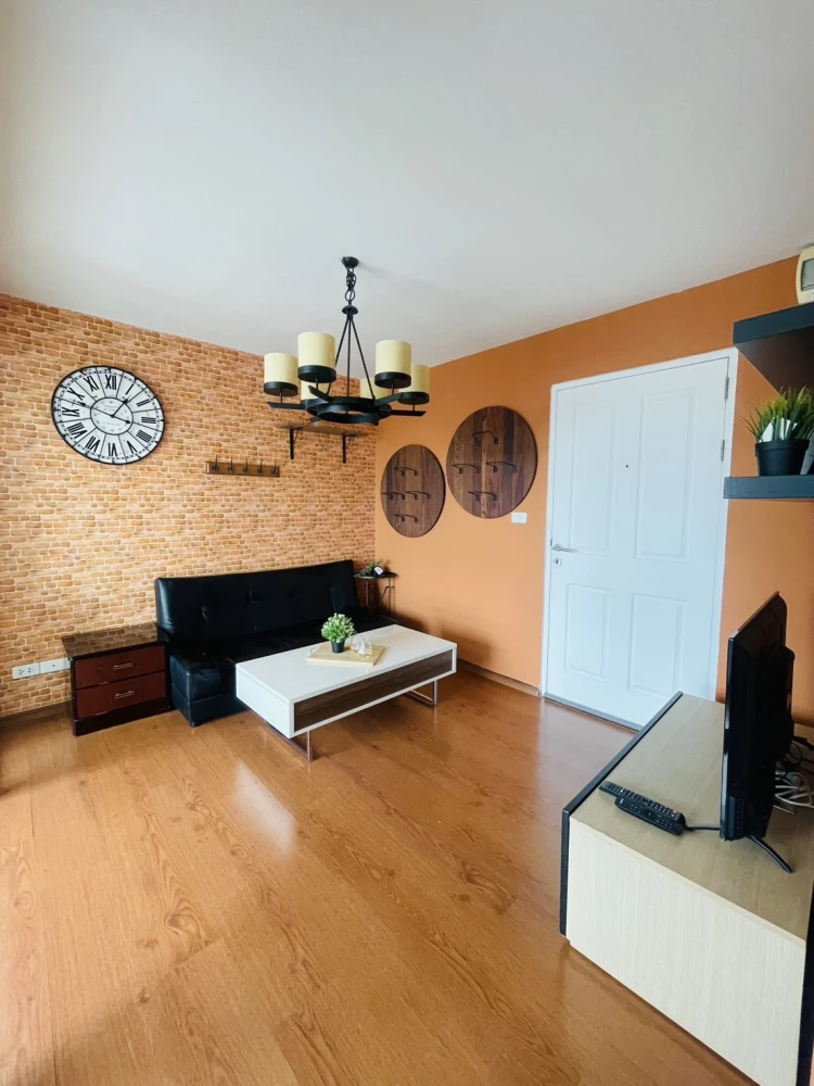 For rent Dcondo Rattanathibet, 6th floor, Building D, well decorated. It's very beautiful. Book quickly before you miss it.