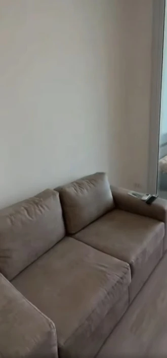 For rent: De Lapis Charan 81, 27th floor, fully furnished, very livable. Book now, don't miss out!