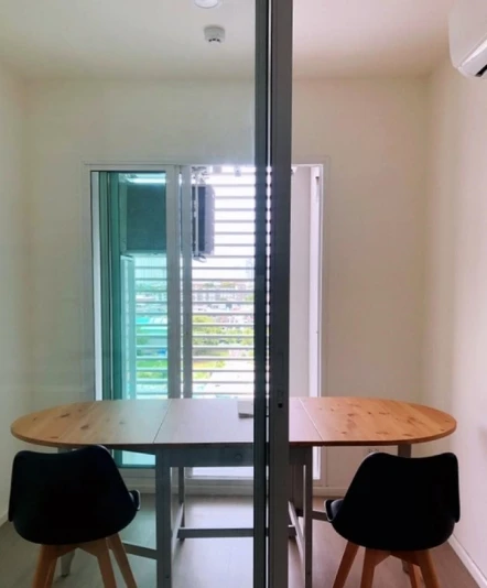 For rent: De Lapis Charan 81, 9th floor, fully furnished. Book now! (Quickly!)
