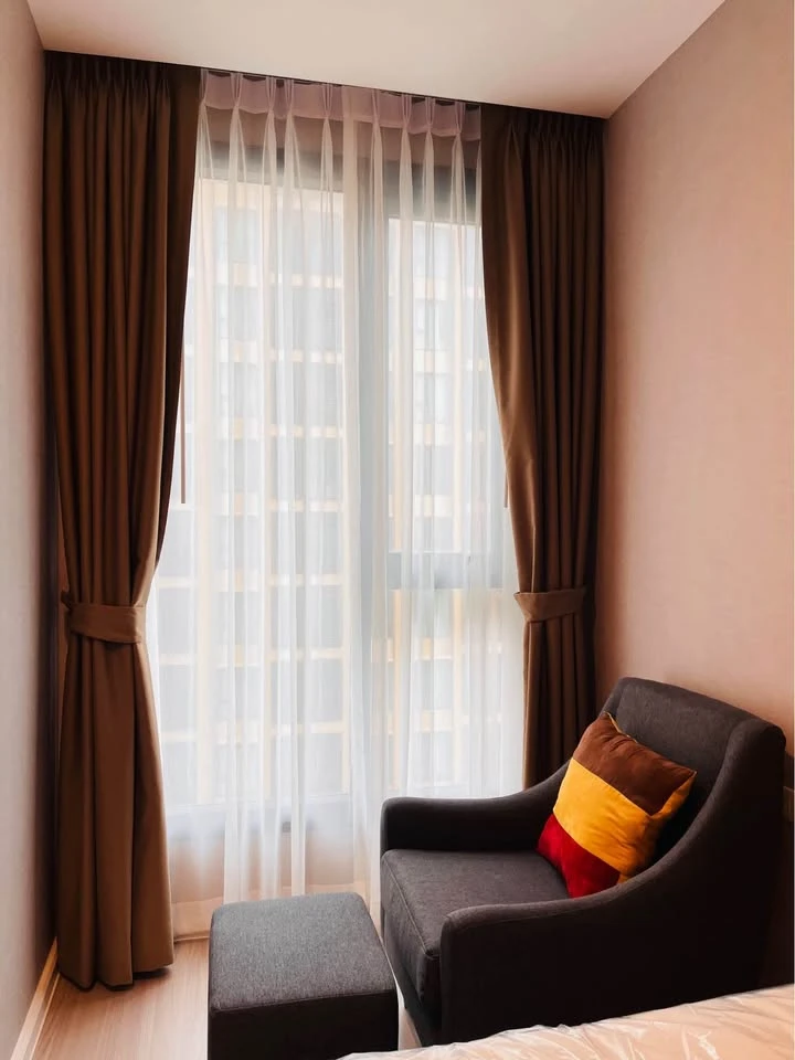 For rent: Denim Jatujak, beautiful room, pool view, north side, not hot, ready to move in, hurry and book now.