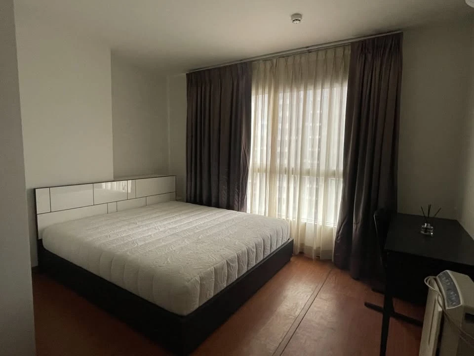 Diamond Sukhumvit, 11th floor, fully furnished apartment for rent. Move-in ready. Book now!