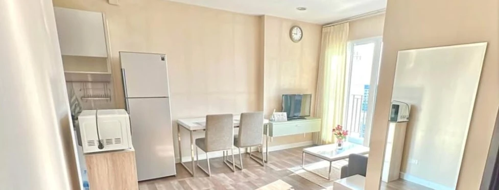Diamond Sukhumvit condo for rent, 15th floor, fully furnished, very livable. Book now, don't miss out! Act fast!