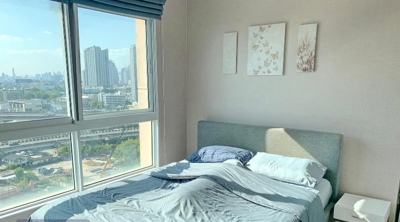 Diamond Sukhumvit condo for rent, 15th floor, fully furnished, very livable. Book now, don't miss out! Act fast!