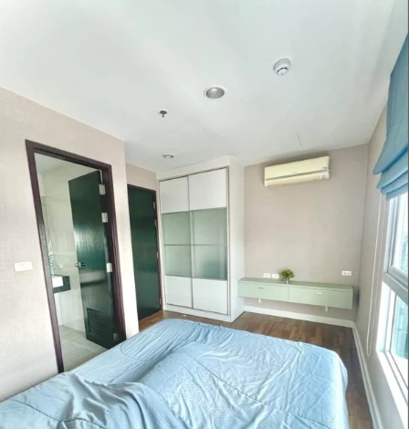 Diamond Sukhumvit condo for rent, 15th floor, fully furnished, very livable. Book now, don't miss out! Act fast!