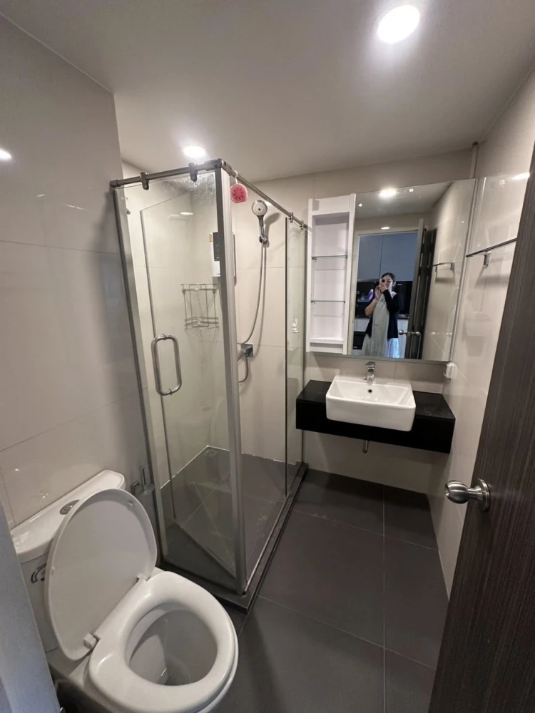 For rent: Dolce Lasalle apartment, fully furnished and ready to move in. Affordable price. Just bring your belongings and you're good to go! Don't hes