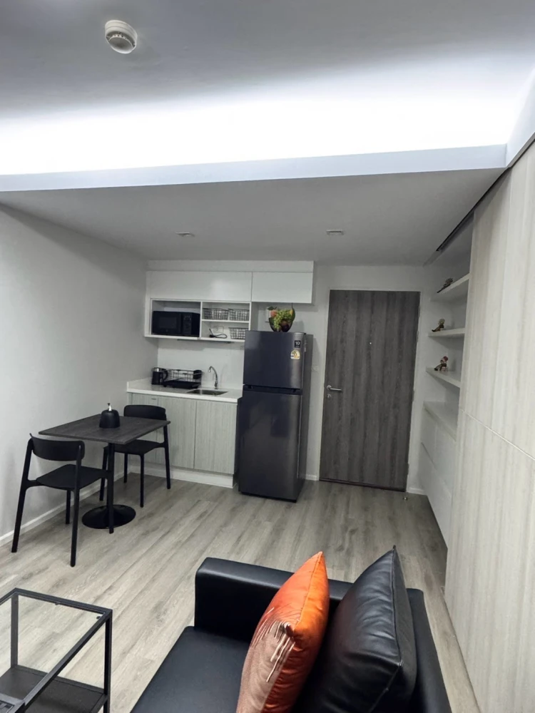 For rent: Double Lake Condominium 2, 5th floor, fully furnished, book now, hurry!