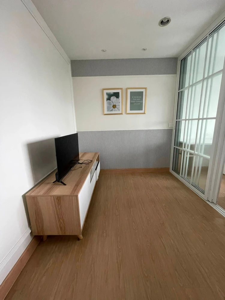 Double U Condo Phahol-Ladprao for rent: 1 bedroom, 1 bathroom, fully furnished with appliances. Book now!