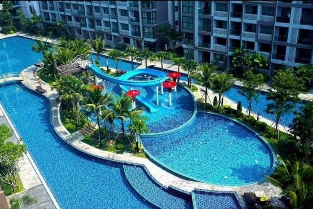 For rent: Dusit Grand Park, spacious and comfortable room with city view, fully furnished. Book now, don't miss out!+++