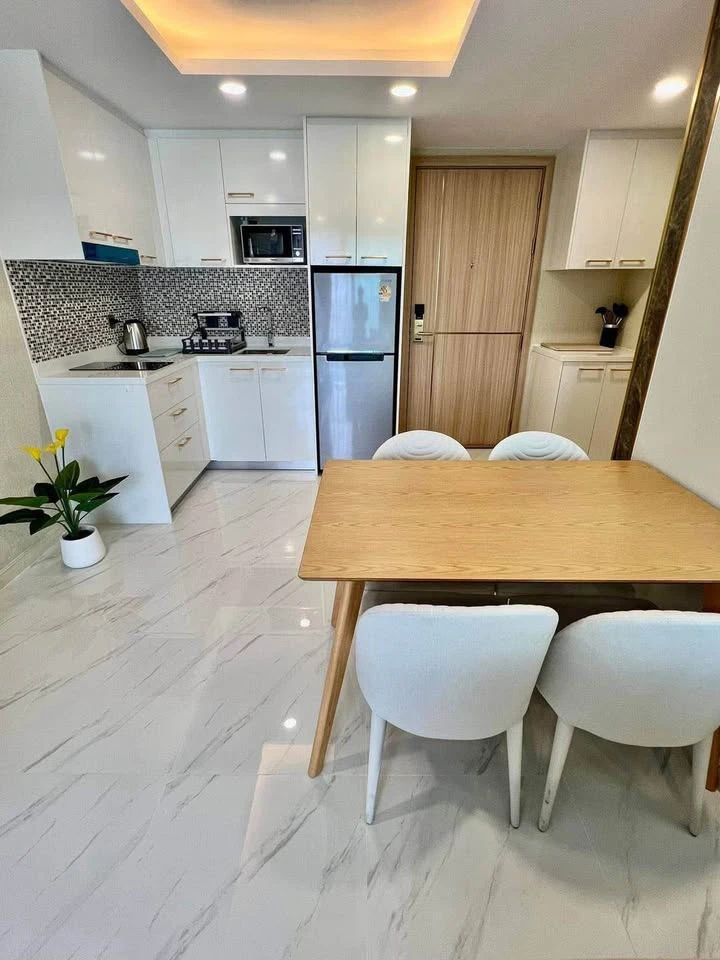 For rent Dusit grand park, a nice room, fully furnished, decorated in a simple and luxurious style. If you don't book, you'll miss out++