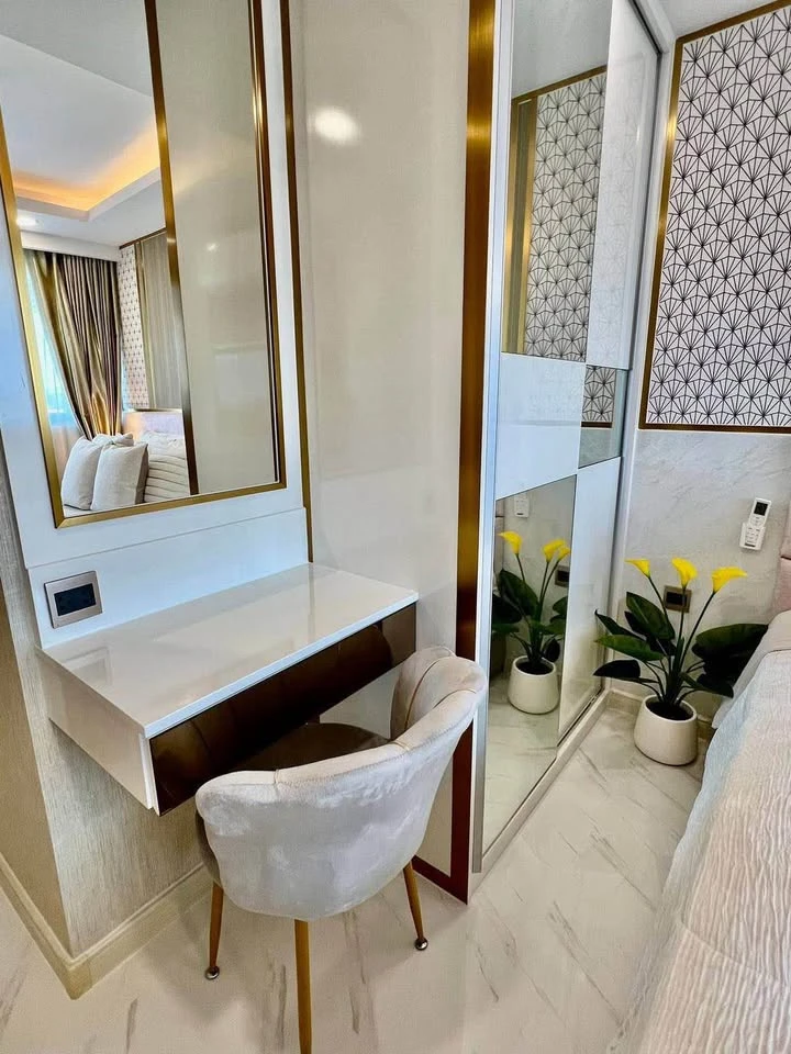 For rent Dusit grand park, a nice room, fully furnished, decorated in a simple and luxurious style. If you don't book, you'll miss out++