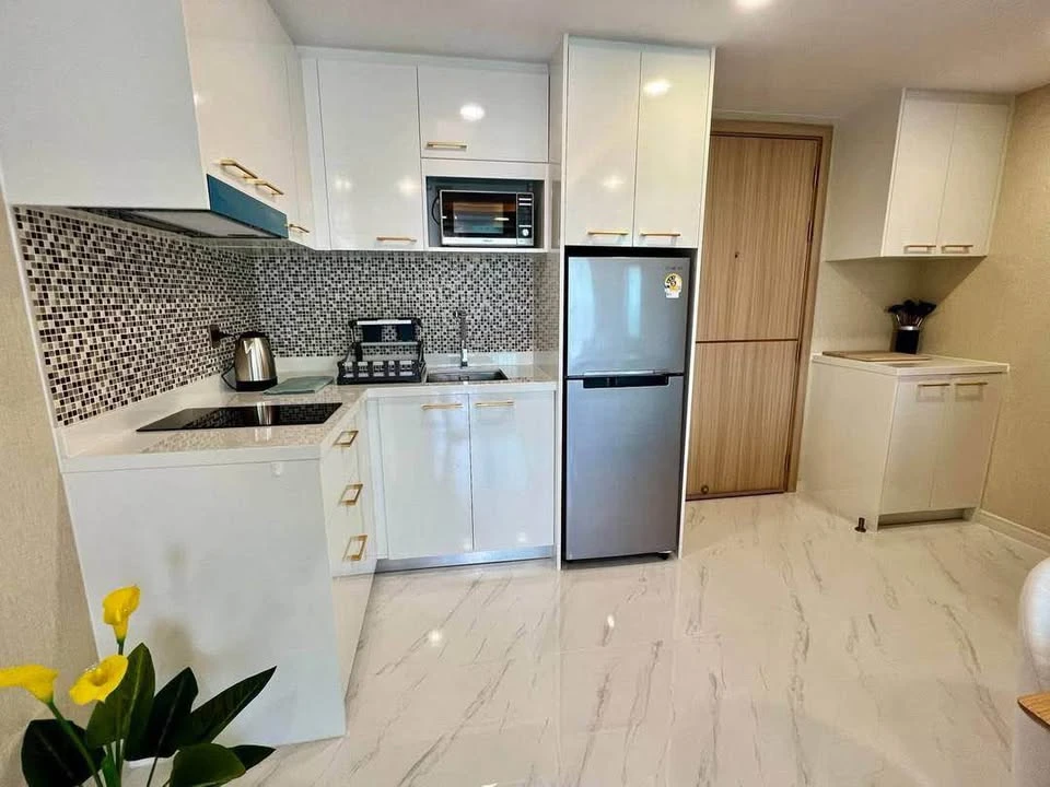 For rent Dusit grand park, a nice room, fully furnished, decorated in a simple and luxurious style. If you don't book, you'll miss out++